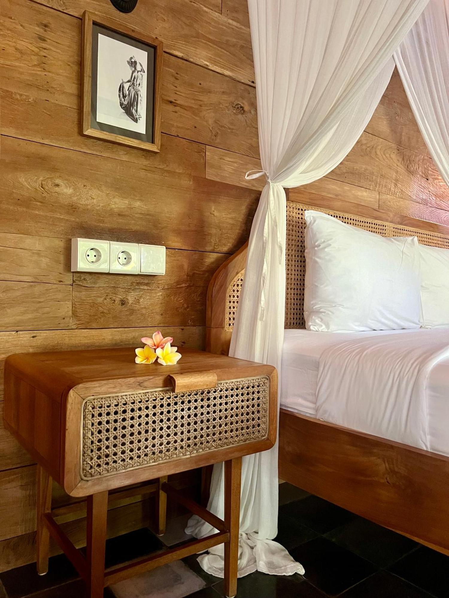 Umakayu Joglo Villa Canggu - Boutique Hotel Exterior foto